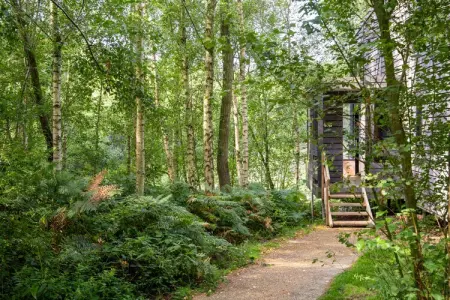 The Lake House by YourNature, L'élégance au bord de l'eau au Sky Pad - Photo 37
