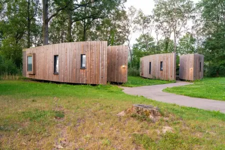 The Lodge by YourNature, Refuge romantique dans la forêt - Photo 12