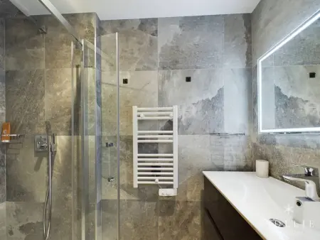 Appartement luxe 8 pers, SPA, parking, proche pistes & commerces - Photo 13