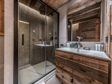 Duplex Ski in/out 5 pers, 2 ch, 3 sdb, Balcon, WIFI - Courchevel 1650 - Photo 8