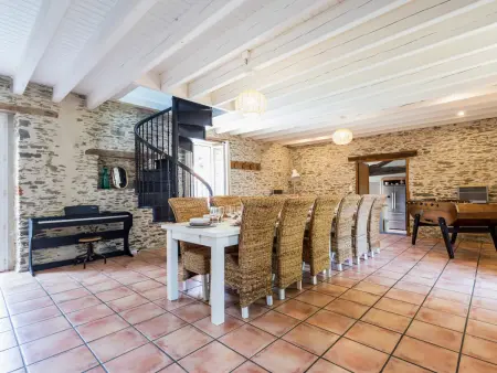Maison avec piscine privée chauffée, proche plage à Pornic - Photo 5
