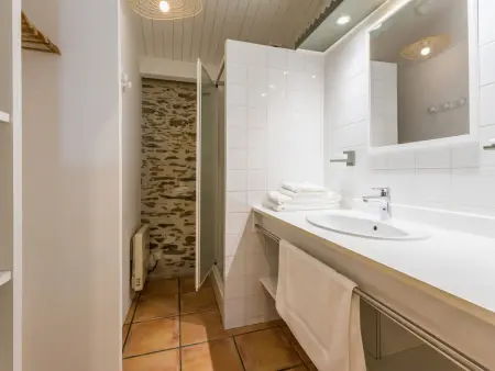 Maison avec piscine privée chauffée, proche plage à Pornic - Photo 9