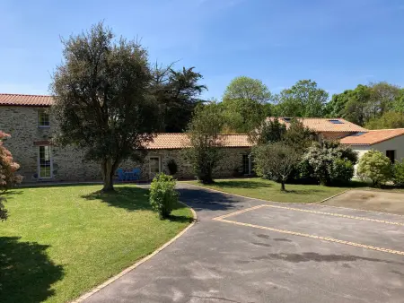 Maison avec piscine privée chauffée, proche plage à Pornic - Photo 25