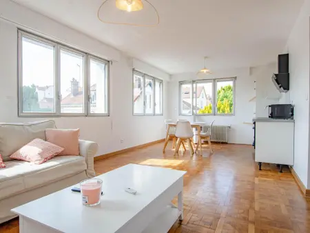 Appartement cosy avec WIFI à Sainte-Savine, animaux admis - Photo 4