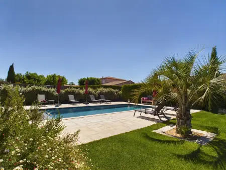 Maison Proche Village - Piscine Privée - 3 Chambres - Photo 2