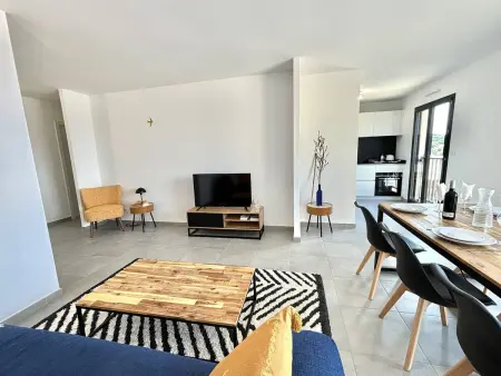 Appartement 4 pièces à Cargèse – Terrasse et Climatisation - Photo 5