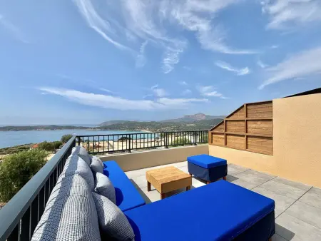 Appartement 4 pièces à Cargèse – Terrasse et Climatisation - Photo 21