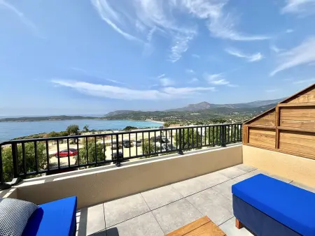 Appartement 4 pièces à Cargèse – Terrasse et Climatisation - Photo 22