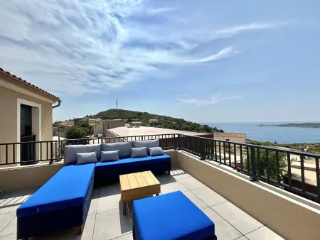 Appartement 4 pièces à Cargèse – Terrasse et Climatisation - Photo 24