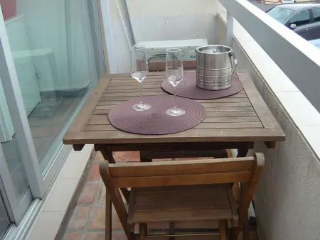 Studio rénové pour 2 avec clim à 100m de la plage - Photo 5