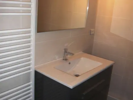 Studio rénové pour 2 avec clim à 100m de la plage - Photo 10