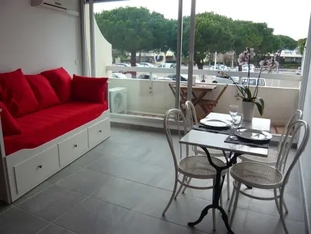 Studio rénové pour 2 avec clim à 100m de la plage - Photo 11