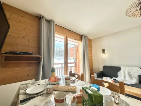 Appartement au pied des pistes avec balcon et parking - Photo 2