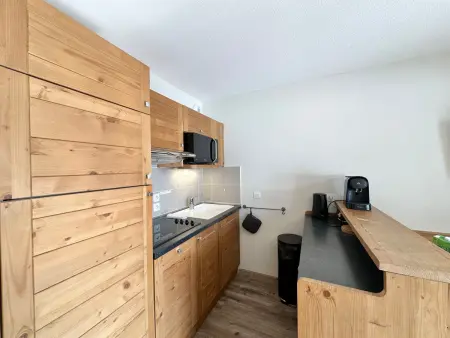 Appartement au pied des pistes avec balcon et parking - Photo 4