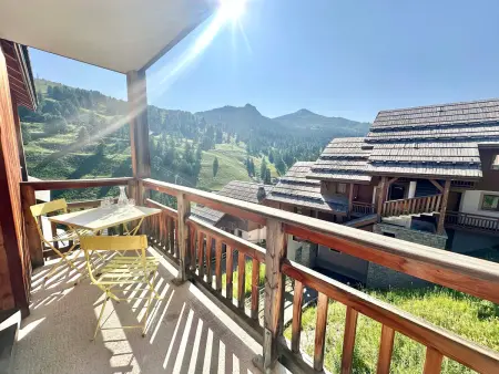 Appartement au pied des pistes avec balcon et parking - Photo 5