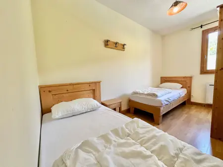 Appartement Duplex 4 Pièces avec Piscine et Parking, Proche des Pistes - 8 Personnes - Photo 10