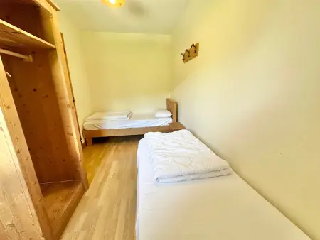 Appartement Duplex 4 Pièces avec Piscine et Parking, Proche des Pistes - 8 Personnes - Photo 11
