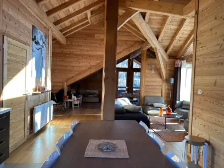 Chalet de Luxe 4* avec Jacuzzi et Sauna, Chalet 8 personnes à Vars - Photo 2
