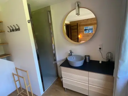 Duplex 3 chambres pour 6 pers, proche village, ski aux pieds - Photo 4
