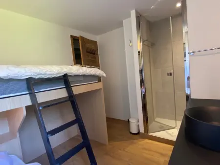 Duplex 3 chambres pour 6 pers, proche village, ski aux pieds - Photo 5