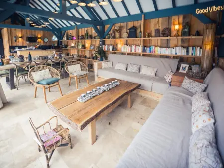 Luxueuse maison avec piscine chauffée, jacuzzi et équipements modernes près des lacs de la Forêt d'Orient - Photo 6
