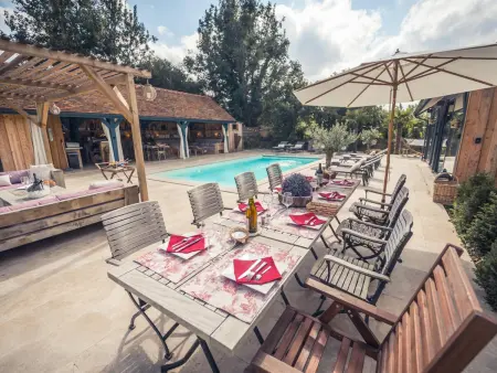 Luxueuse maison avec piscine chauffée, jacuzzi et équipements modernes près des lacs de la Forêt d'Orient - Photo 8