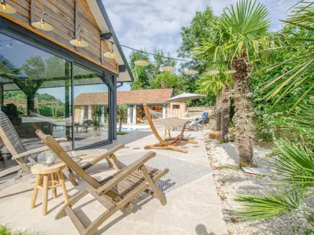 Luxueuse maison avec piscine chauffée, jacuzzi et équipements modernes près des lacs de la Forêt d'Orient - Photo 10