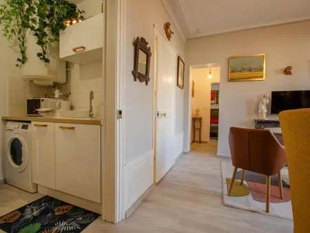 Appartement Charmant au Cœur du Bouchon de Champagne – 2 Chambres & Confort Inclus - Photo 8