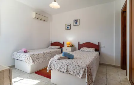 Maison 6 personnes à Sayalonga - Photo 12