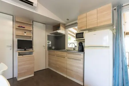 Camping del Mar MOBILE HOME 6P, Mobil home avec terrasse couverte - Photo 2