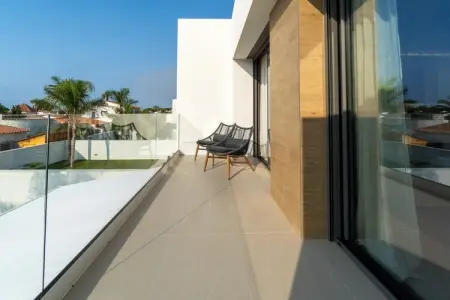 NATUSliving Cambrils, Villa ensoleillée près de Platja Ardiaca - Photo 32