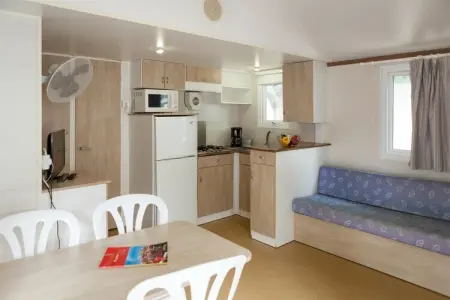 Camping Cambrils Playa BUNGALOW OHARA, Charme côtier à Tarragone - Photo 6