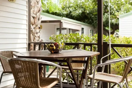 Camping Cambrils Playa BUNGALOW OHARA, Charme côtier à Tarragone - Photo 9