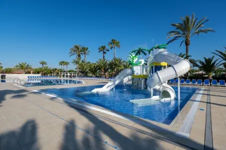 CAMPING ESTIVAL VENDRELL PLATJA Mobile home mediterranea 4 pax, Appartement cosy avec terrasse - Photo 17