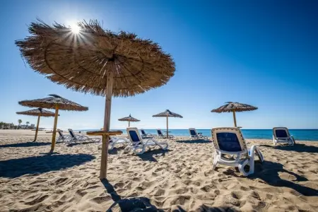 CAMPING ESTIVAL VENDRELL PLATJA Mobile home mediterranea 4 pax, Appartement cosy avec terrasse - Photo 23