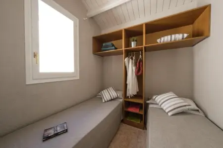 CAMPING ESTIVAL VENDRELL PLATJA  BUNGALOW TROPICAL 4/5, Bungalow tropical avec terrasse - Photo 5