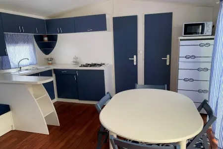 Camping Miramar- Mobile home, Retraite à Malgrat près de la plage - Photo 5