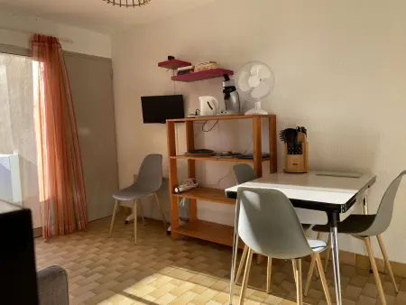 Studio agréable avec parking privatif et Wi-Fi à Balaruc-les-Bains - Photo 6