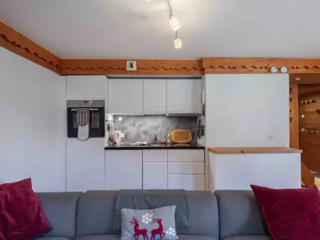 Appartement spacieux proche pistes avec piscine et parking - Photo 13