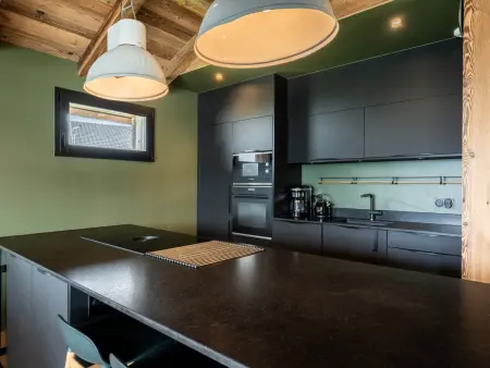 Splendide chalet 6 pièces, jacuzzi et sauna, proche pistes à La Plagne Montalbert - Photo 4