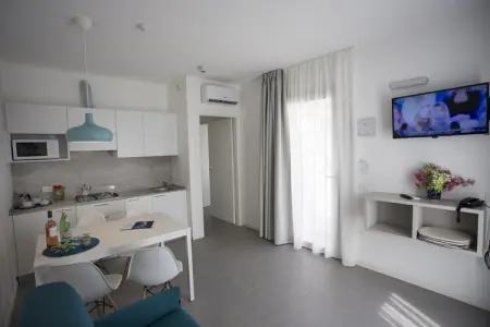 Sisan Family Resort Cisano di Bardolino - App 5 pax, Appartement familial à Bardolino Resort - Photo 7