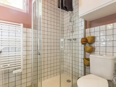 Appartement au calme avec terrasse privée, parking et WiFi - Photo 13