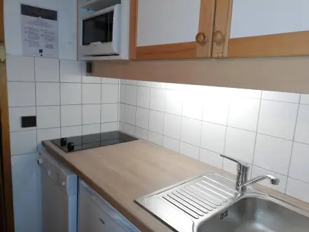 Studio divisible 27m², balcon, proche pistes et remontées - Photo 9