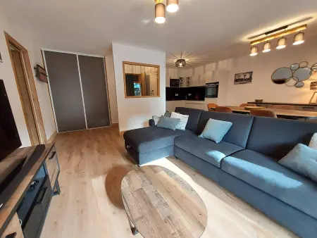 Superbe Appartement Pied de Pistes pour 7 pers avec Balcon, WIFI et Parking - Photo 2