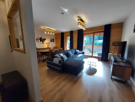 Superbe Appartement Pied de Pistes pour 7 pers avec Balcon, WIFI et Parking - Photo 4