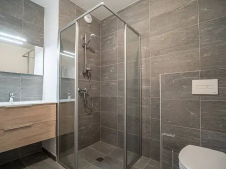 Superbe Appartement Pied de Pistes pour 7 pers avec Balcon, WIFI et Parking - Photo 15