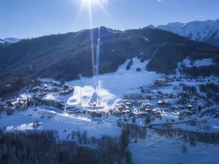 Charmant T2 avec terrasse, proche pistes, parking gratuit - Photo 7