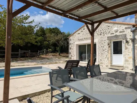 Maison Familiale avec Piscine Privée et Grand Jardin - Photo 32