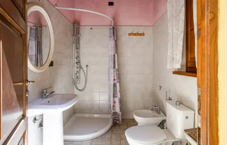 Casa Vacanza Marina, Maison 6 personnes à Corsanico - Photo 19