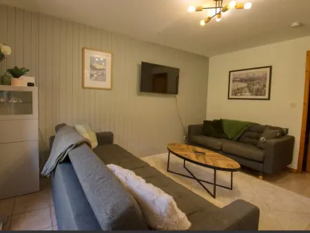 Appartement rénové avec WiFi près du ski-bus, Appartement 6 personnes à Morillon Village - Photo 4